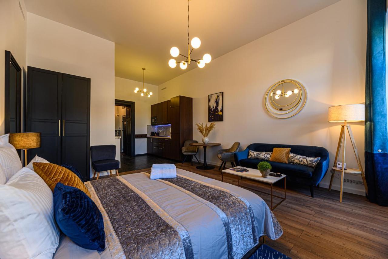 Uptown Deluxe Apartament