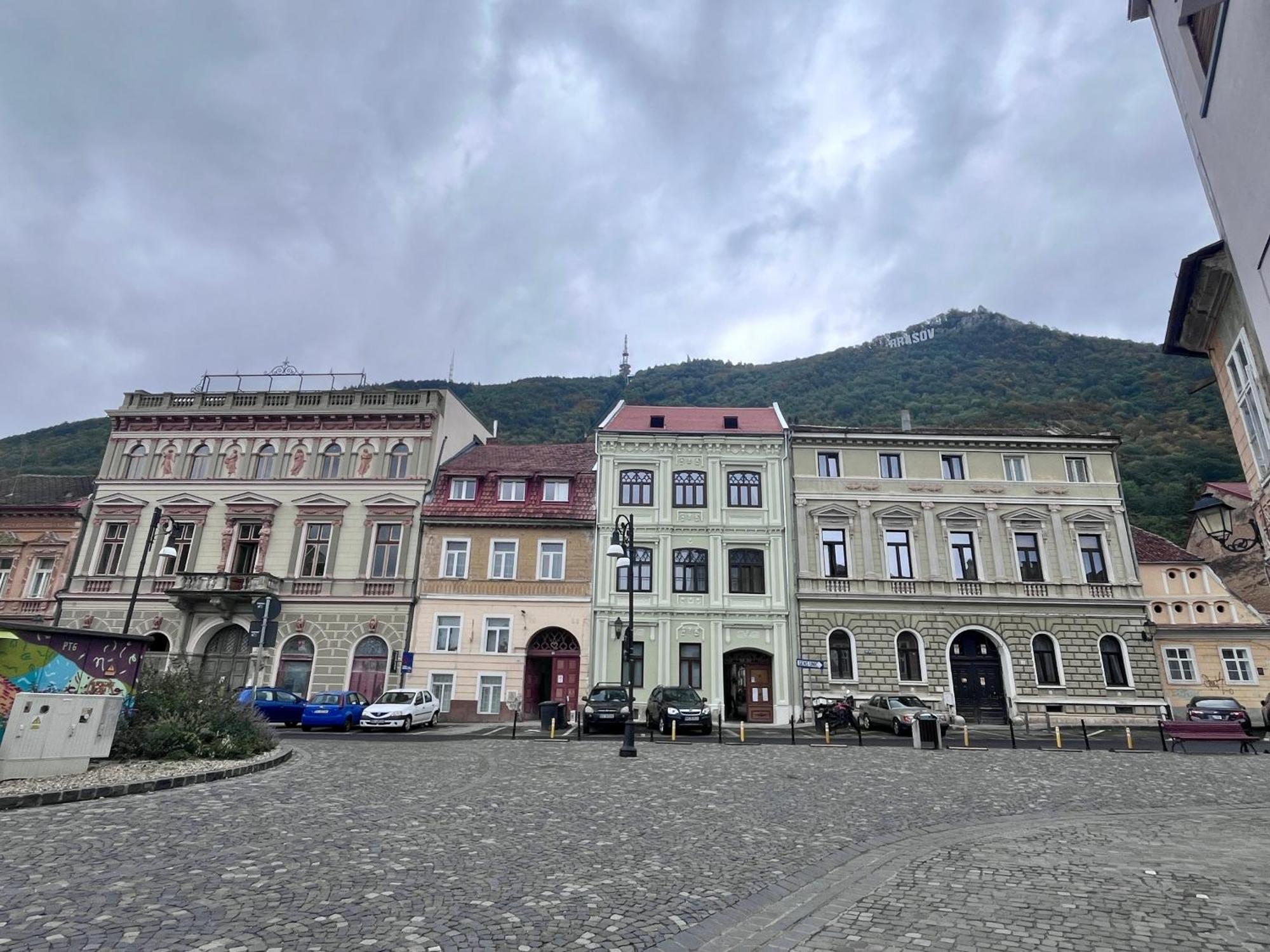 Uptown Deluxe Apartament Brașov